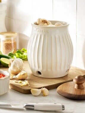New The Pioneer Woman Linen Ceramic Garlic Keeper with Wooden Lid